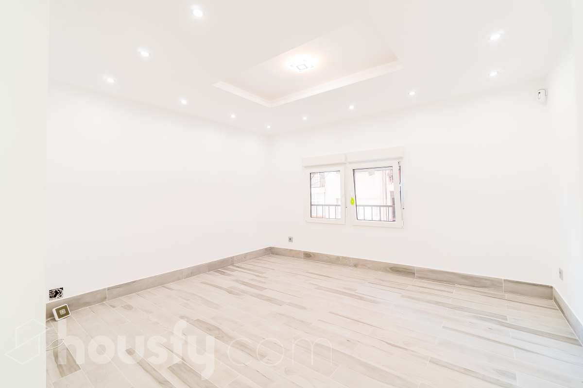 Piso en venta en Carrer d'Eivissa, Artigas - Llefià, Badalona