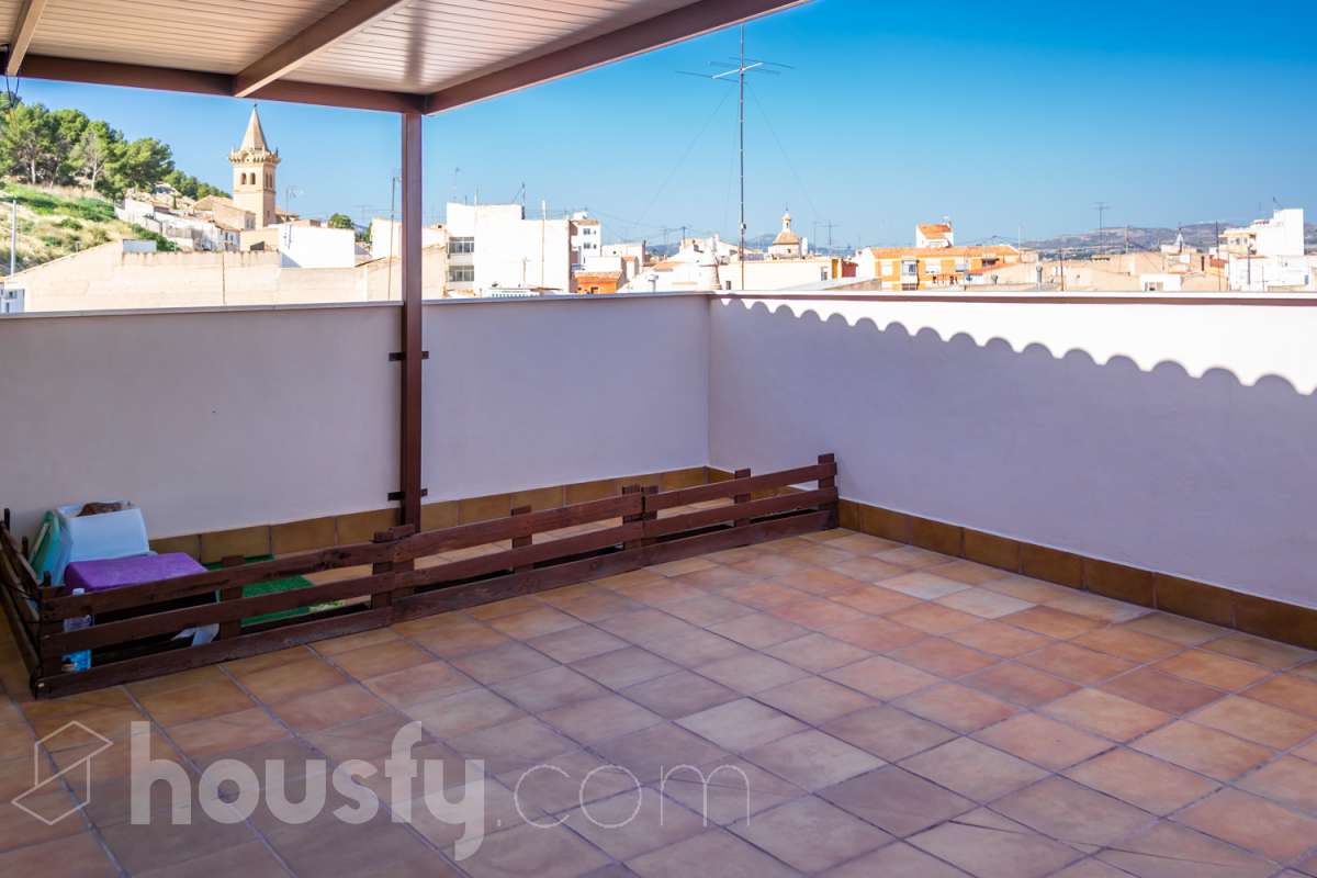 Casa en venta en Calle del Cerro, Yecla
