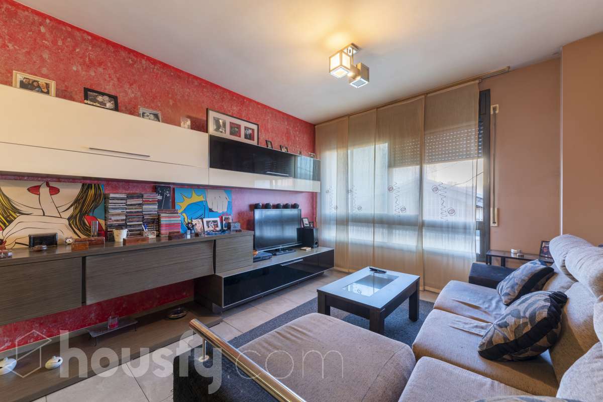 Piso en venta en Carrer del Poeta Maragall, Santa Perpètua de Mogoda