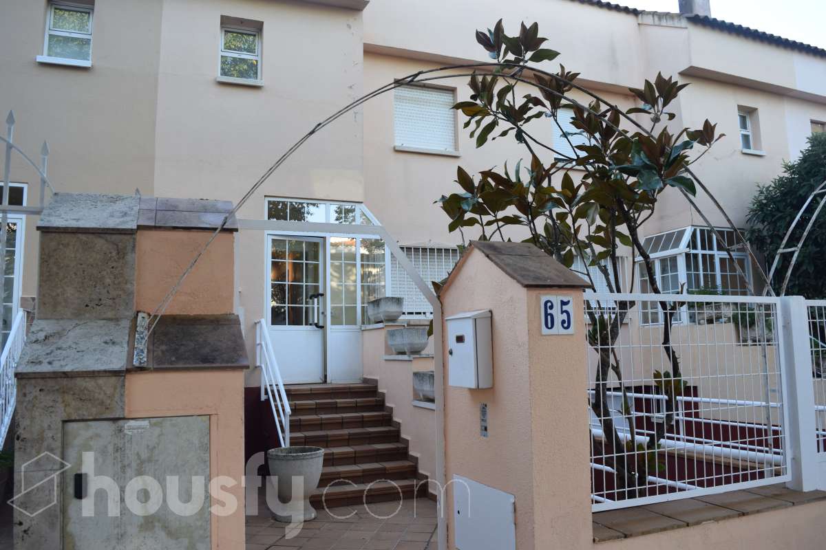 Casa en venta en Calle Adelfa, Los Rosales, Ciudad Real