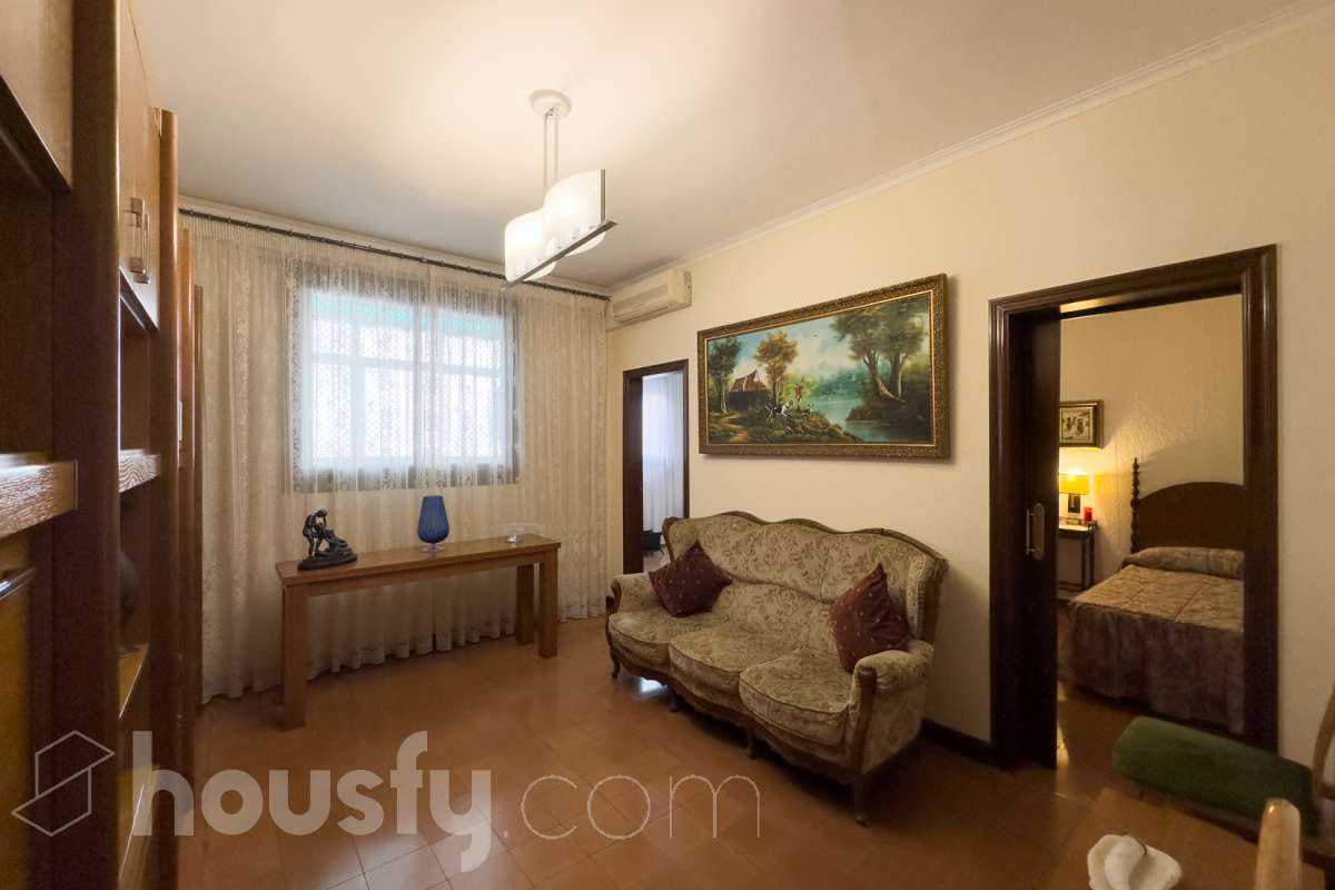 Piso en venta en Carrer del Taquígraf Serra, Les Corts, Barcelona