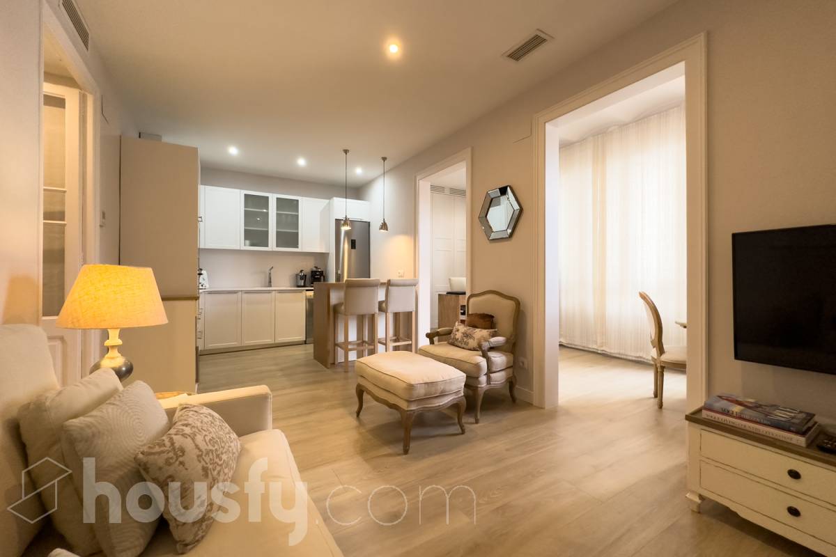 Piso en venta en Carrer de París, Eixample, Barcelona