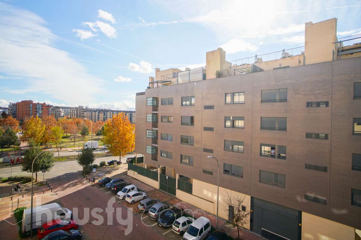 Piso en venta en Avenida de la Gavia, Villa de Vallecas, Madrid