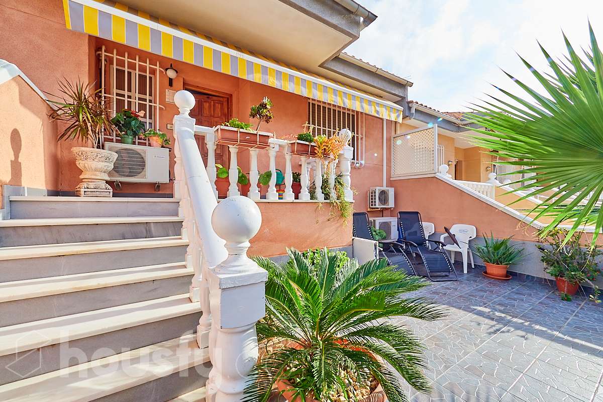 Casa en venta en Calle Pintor Murillo, San Javier, San Javier