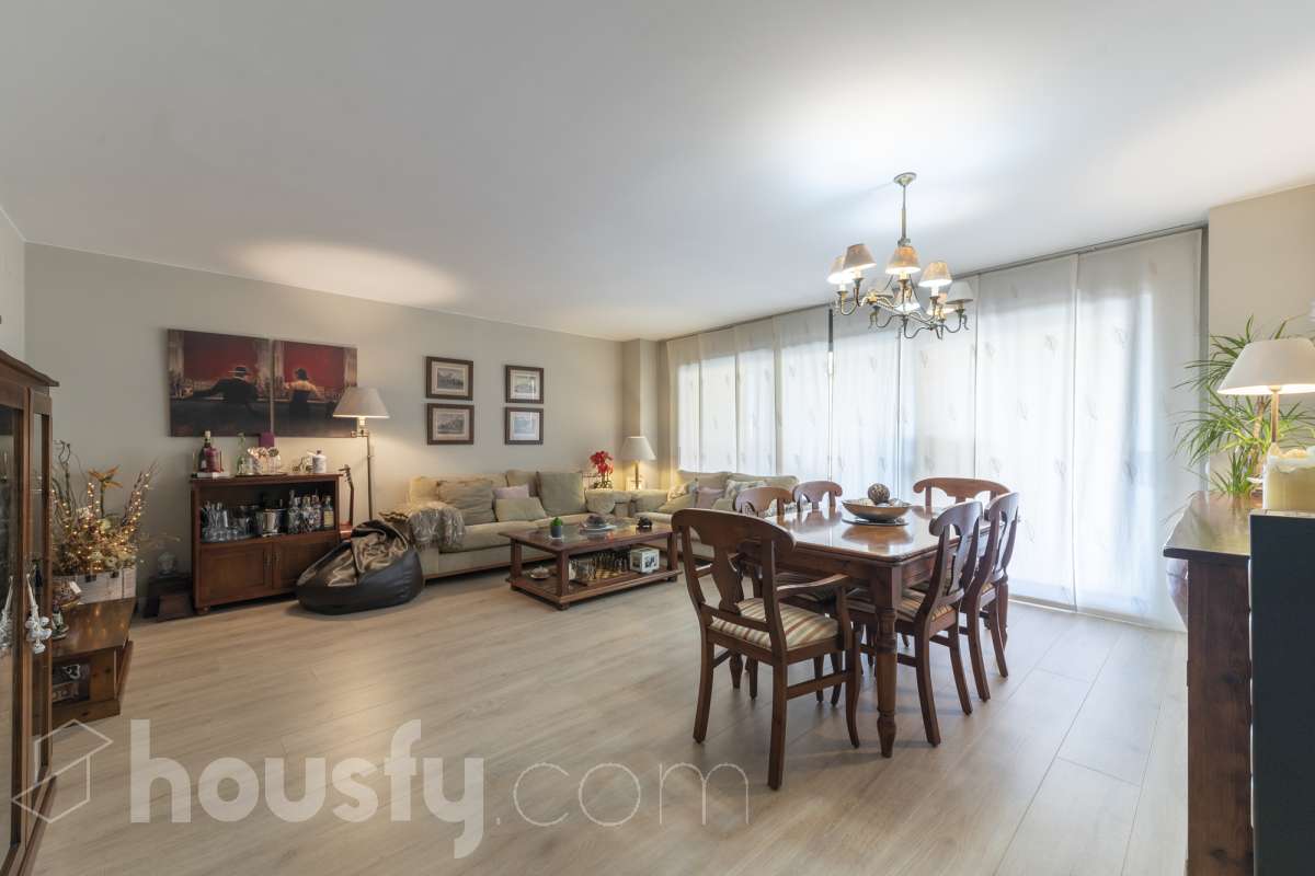 Piso en venta en Carrer de Clementina Arderiu, Sant Feliu de Llobregat