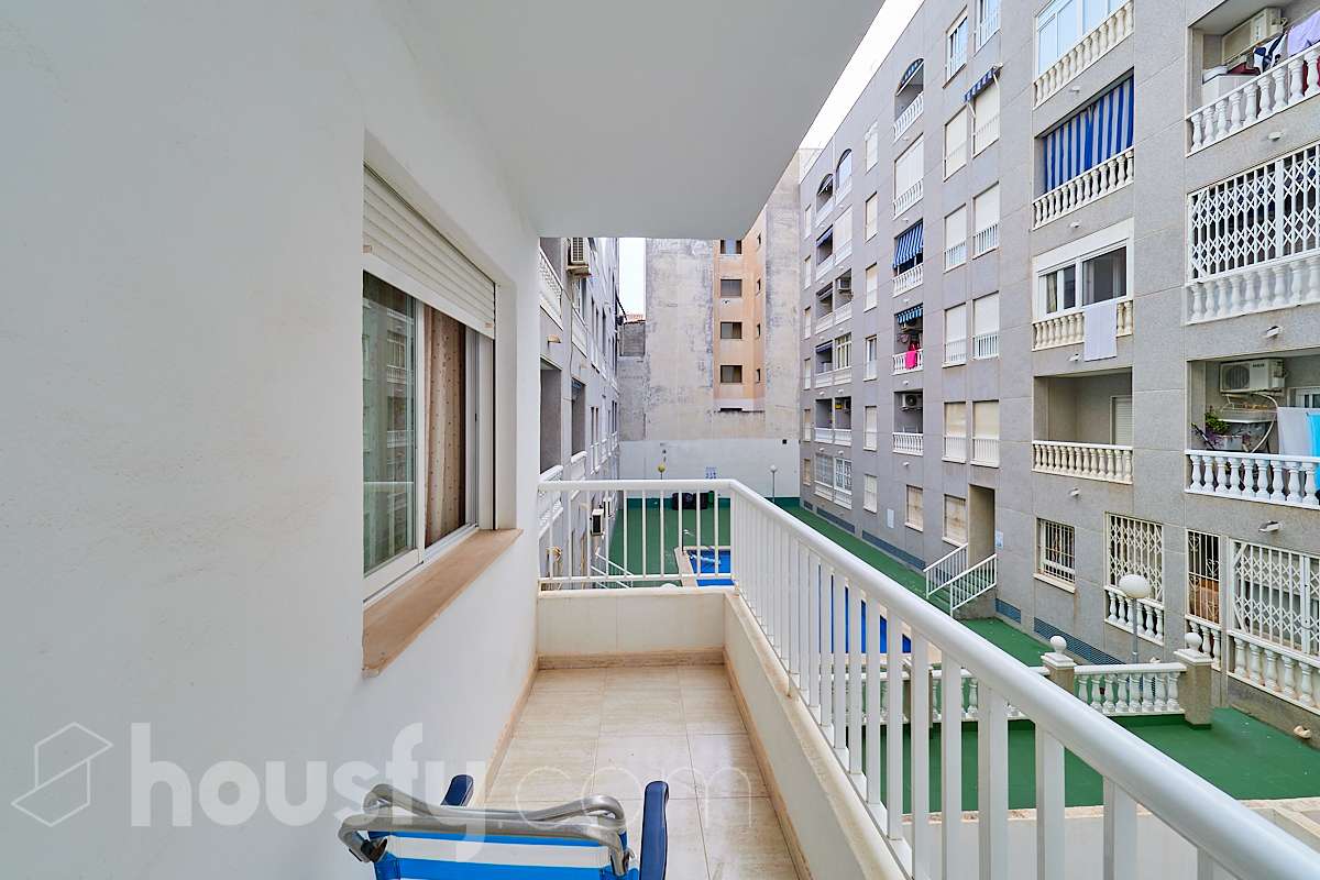 Piso en venta en Calle los Gases, Playa del Cura, Torrevieja