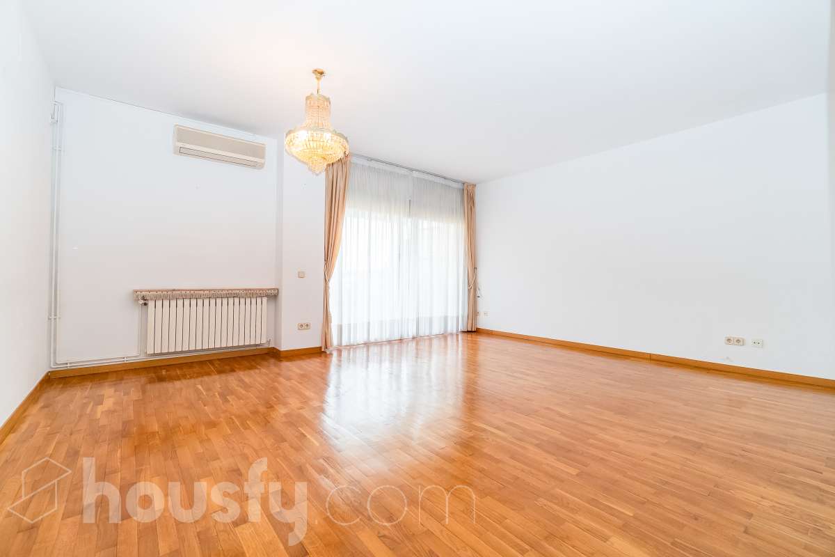 Piso en venta en Plaça del Vallès, Centre, Sabadell