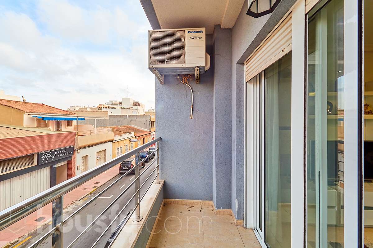 Piso en venta en Calle Maria Parodi, Centro, Torrevieja