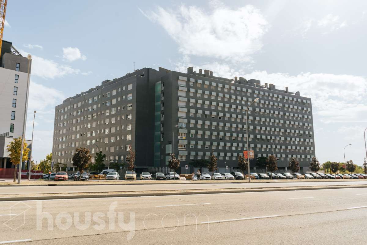 Piso en venta en Avenida de la Gran Vía del Sureste, Villa de Vallecas, Madrid