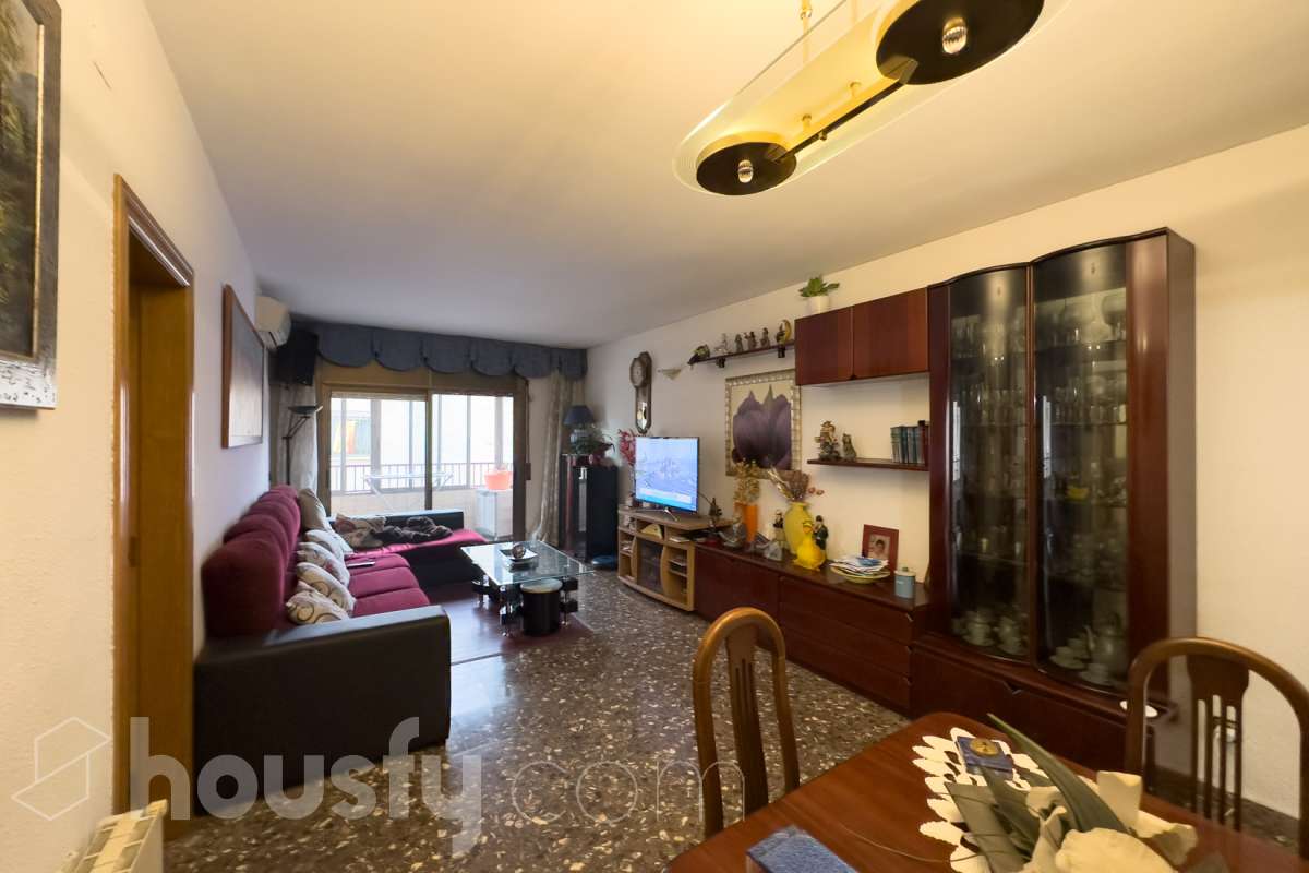 Piso en venta en PS SALZEREDA, Riu, Santa Coloma de Gramenet