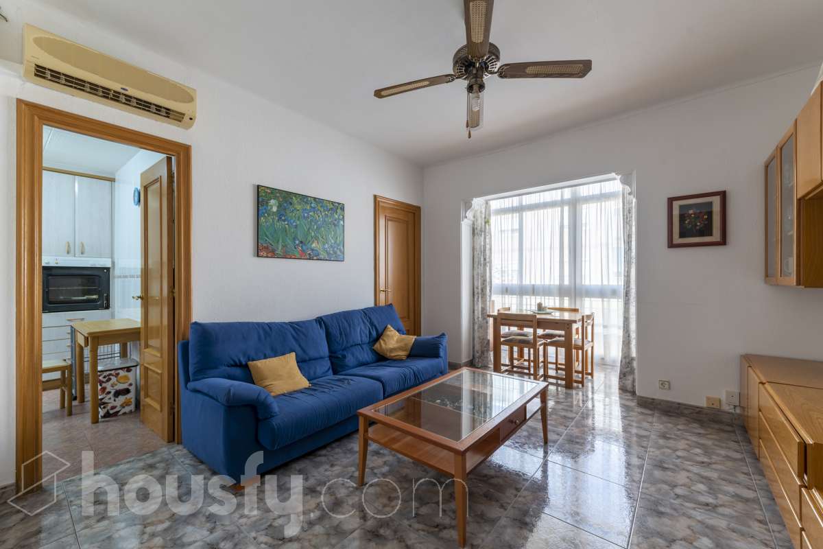 Piso en venta en RB ANSELM CLAVE, Centre, Cornellà de Llobregat