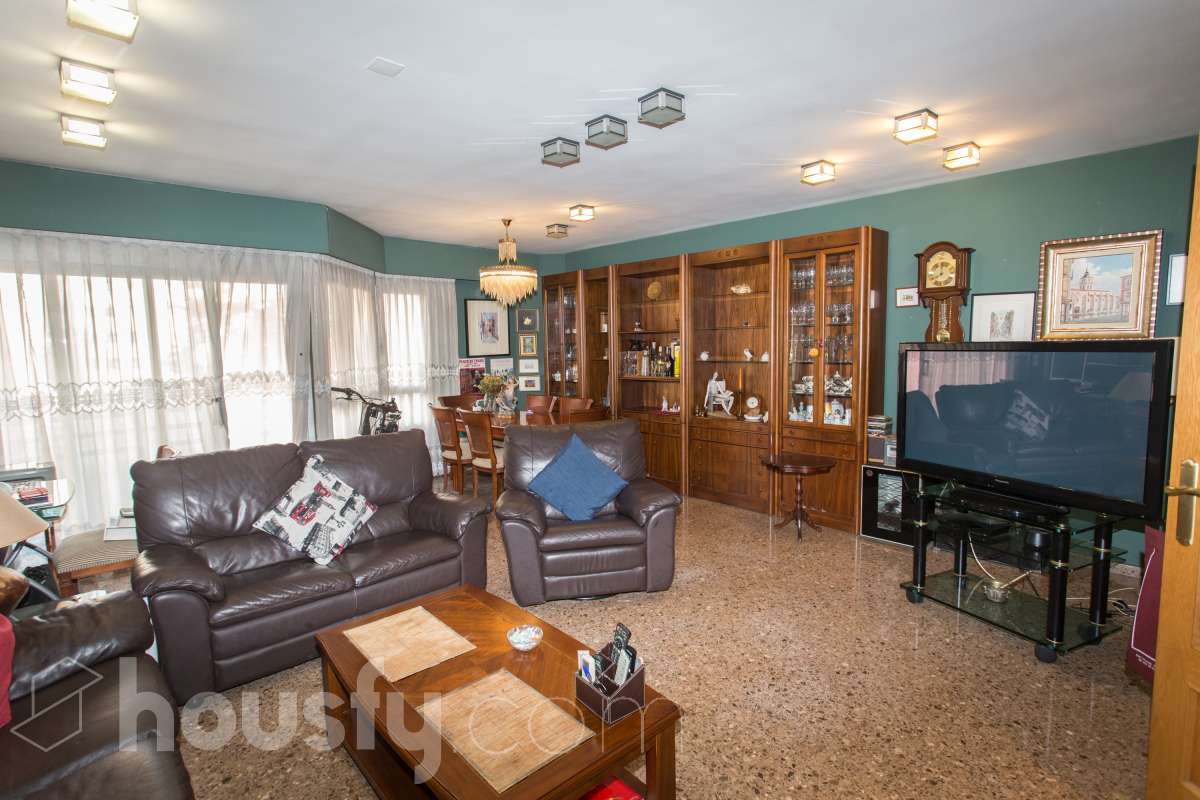 Piso en venta en Carrer de Salvador Sastre, Extramurs, Valencia