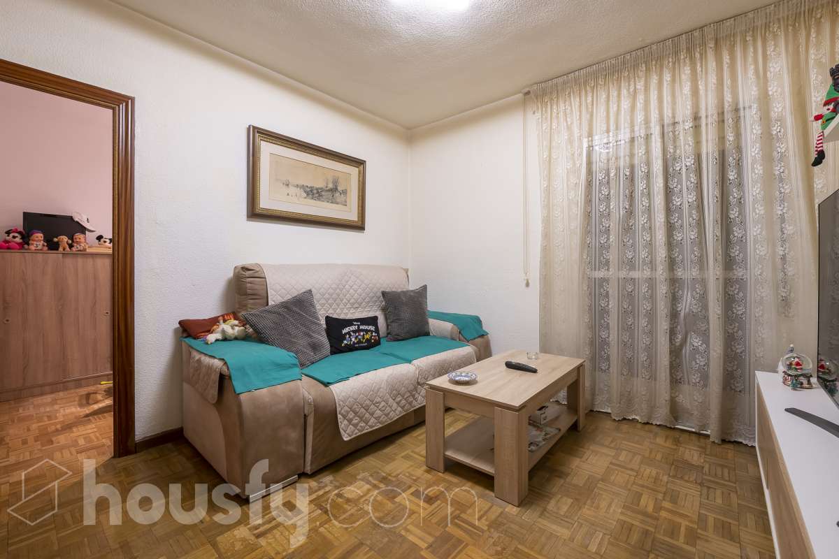 Piso en venta en Calle de San Claudio, Puente de Vallecas, Madrid