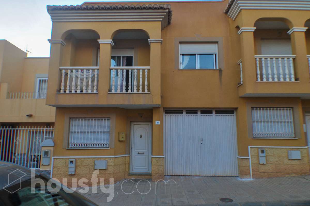 Casa en venta en Calle Ceuta, Santa María del Águila, El Ejido