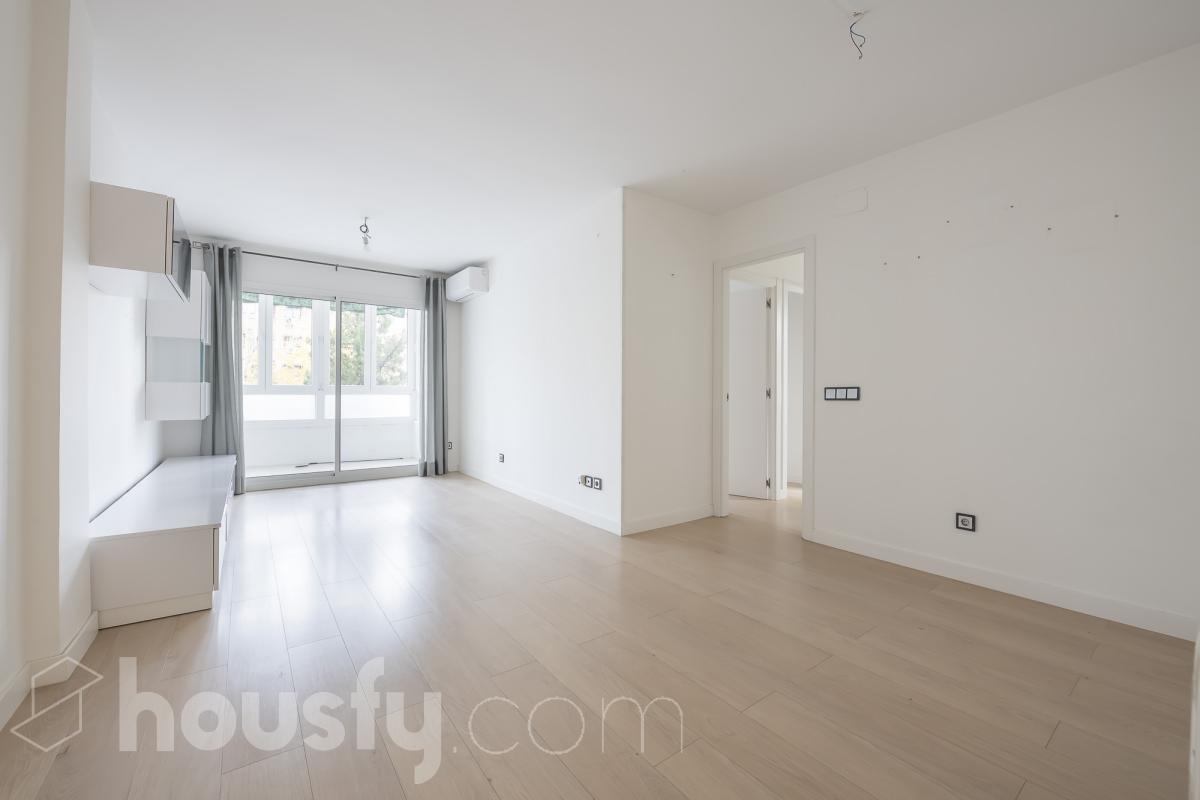Piso en venta en Calle Nazario Calonge, Montserrat - Parque Empresarial, San Fernando de Henares