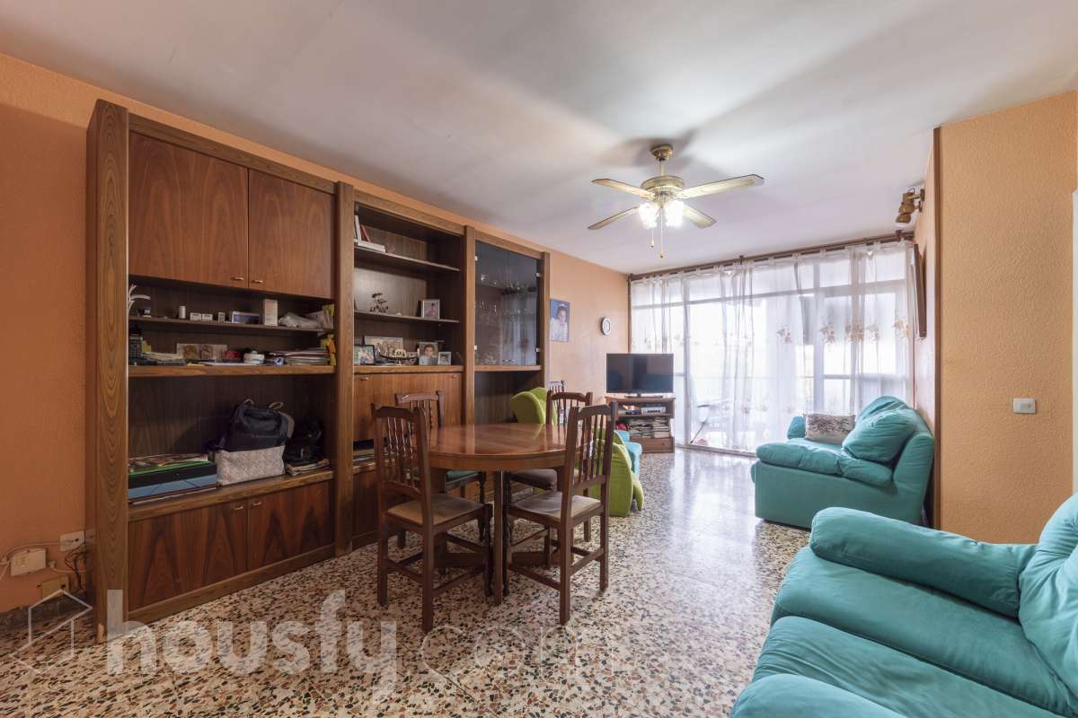 Piso en venta en Carrer del Franc Comtat, Ponent, Terrassa