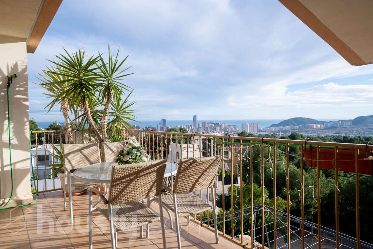 Piso en venta en Carrer Berna, Golf Bahía, Finestrat