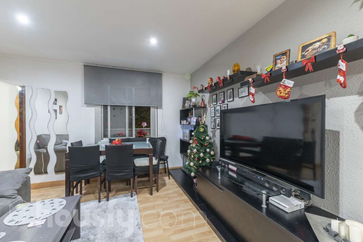 Piso en venta en Carrer de la Riera Blanca, La Torrasa, L'Hospitalet de Llobregat