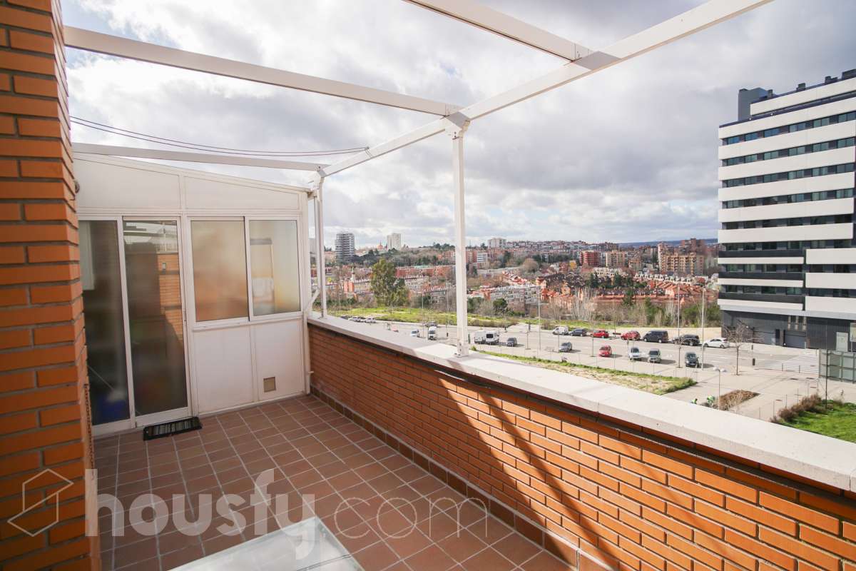 Piso en venta en Calle de Alberdi, Tetuán, Madrid