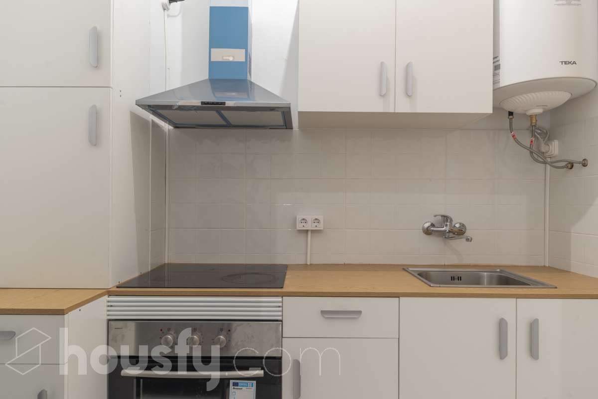 Piso en venta en Carrer de Sant Vicenç, Ciutat Vella, Barcelona