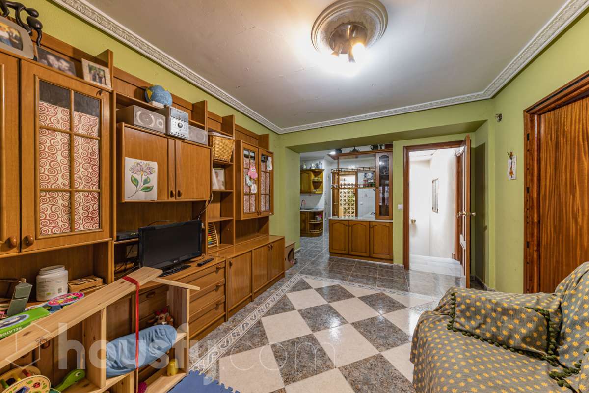 Casa en venta en CL VALENCIA, Ubeda