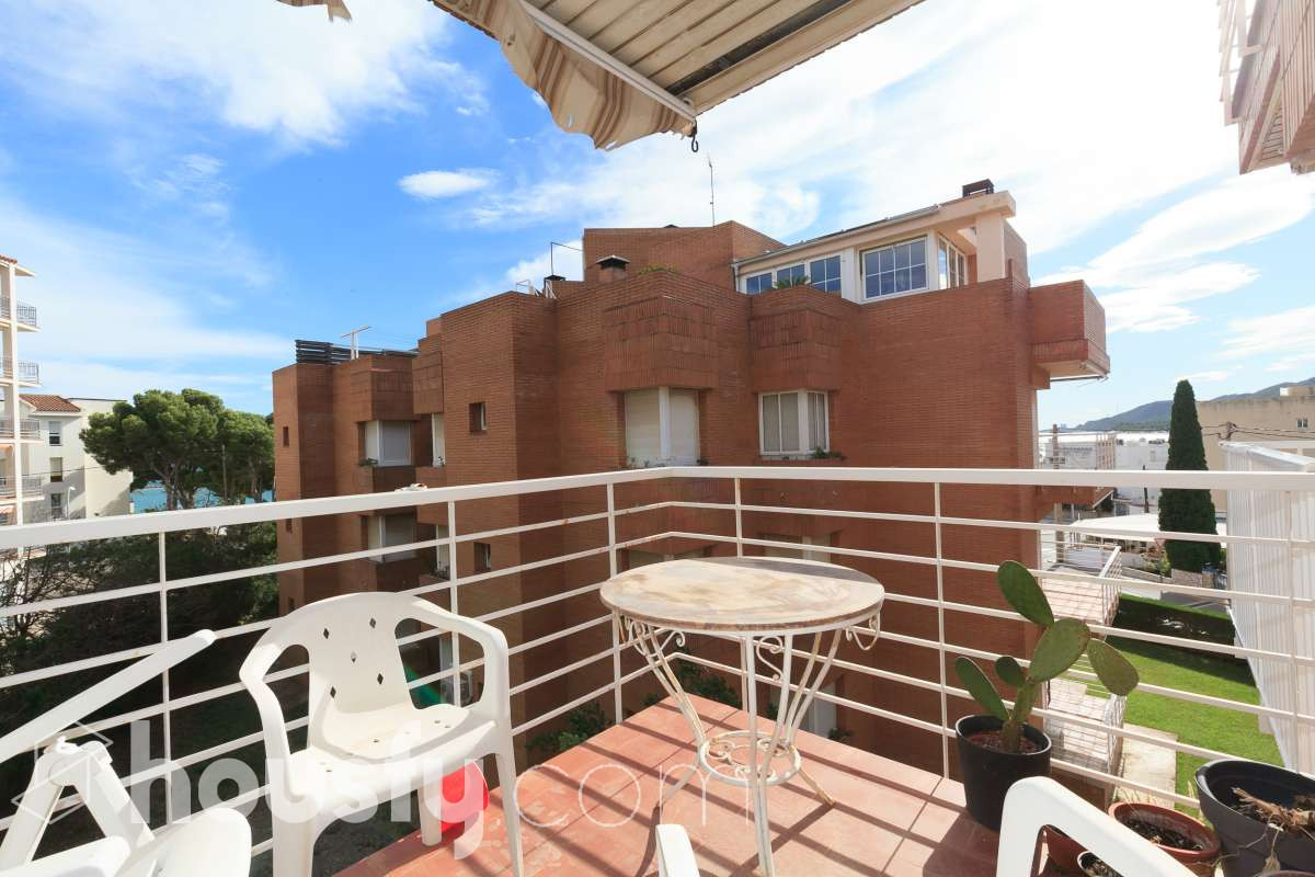 Piso en alquiler en Carrer de les Moreres, Vandellós i l'Hospitalet de l'Infant