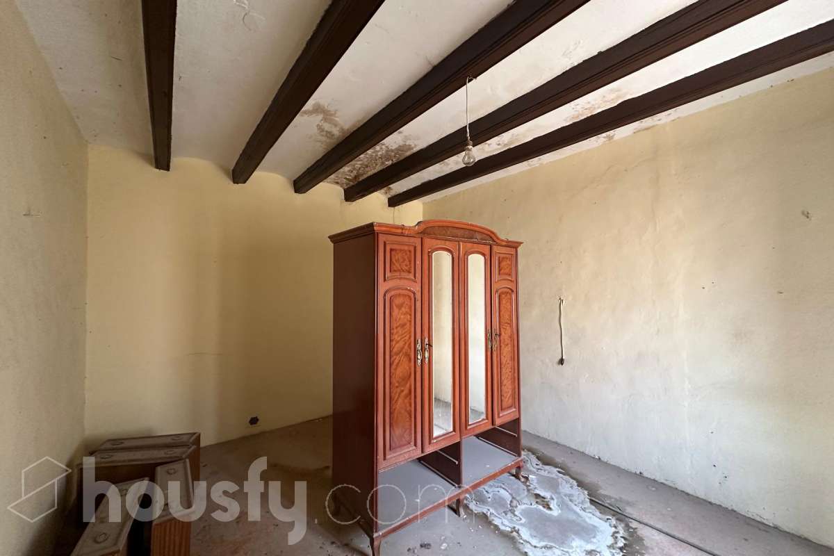 Encantadora casa en Torrelles de Foix-18