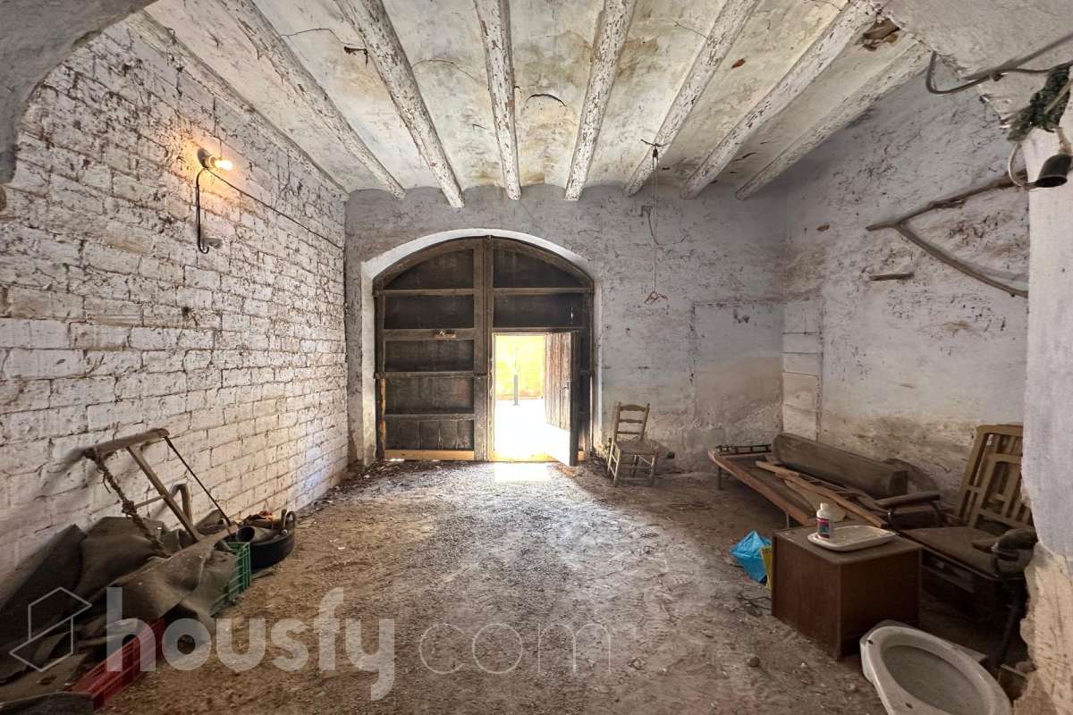 Encantadora casa en Torrelles de Foix-9