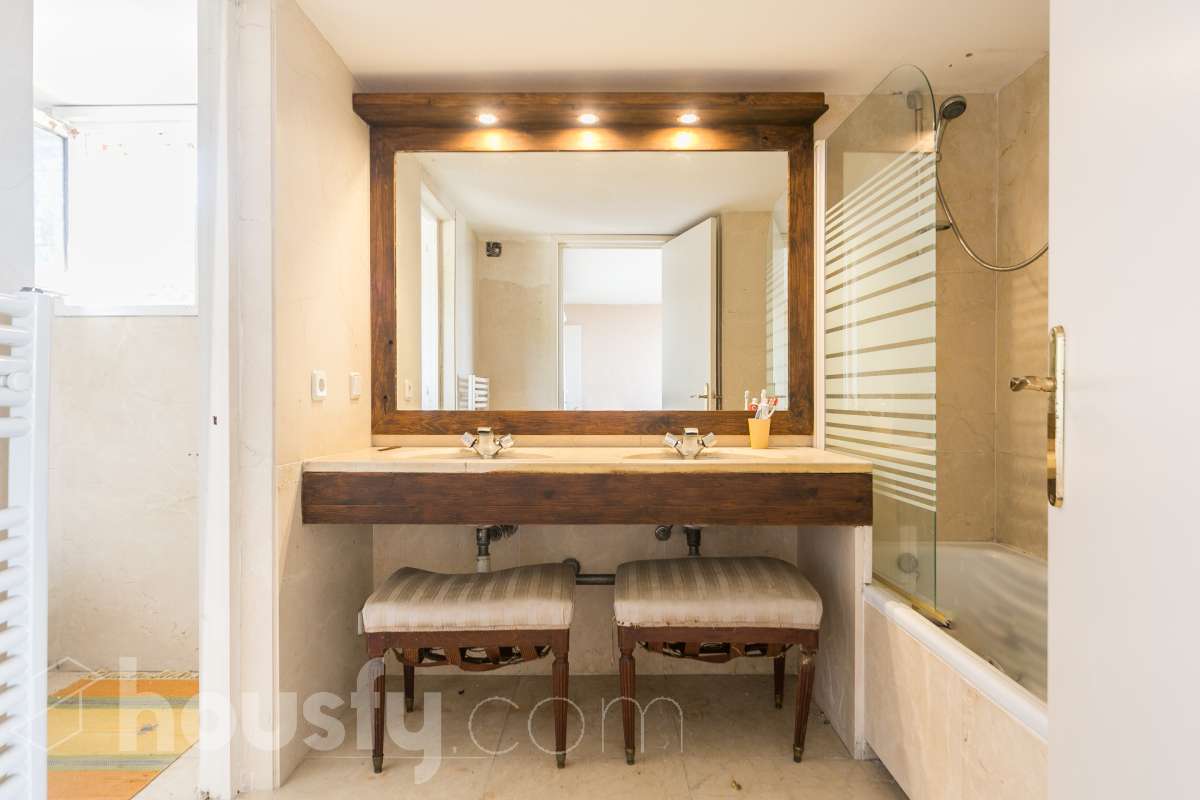 Perfecta casa en La Llacuna-19