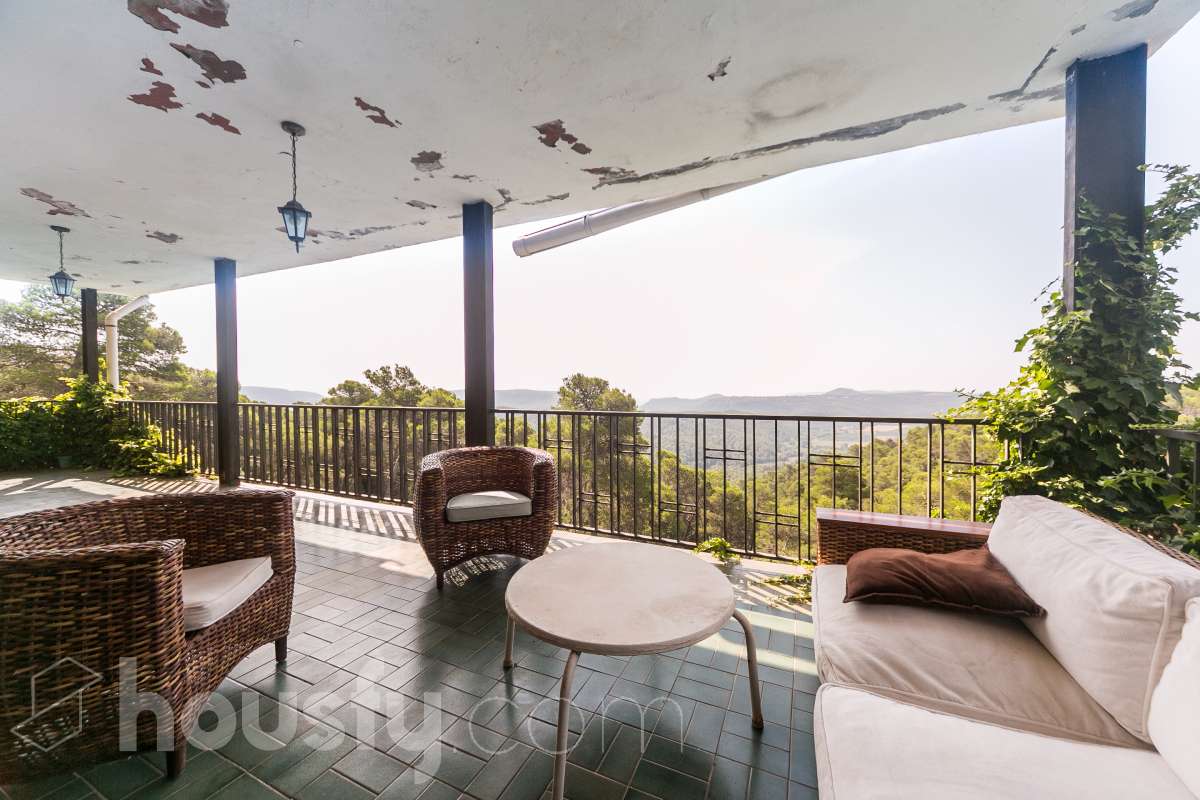 Perfecta casa en La Llacuna-2