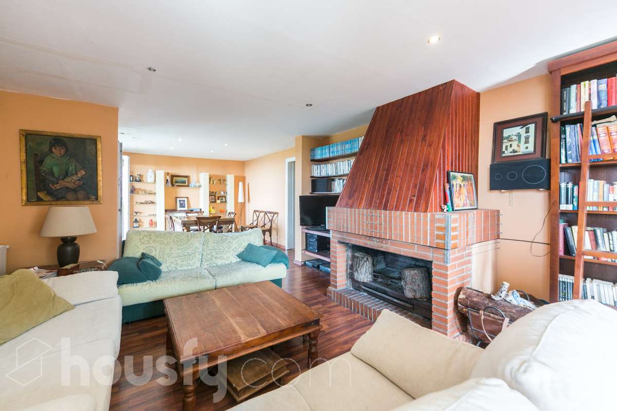 Perfecta casa en La Llacuna-3