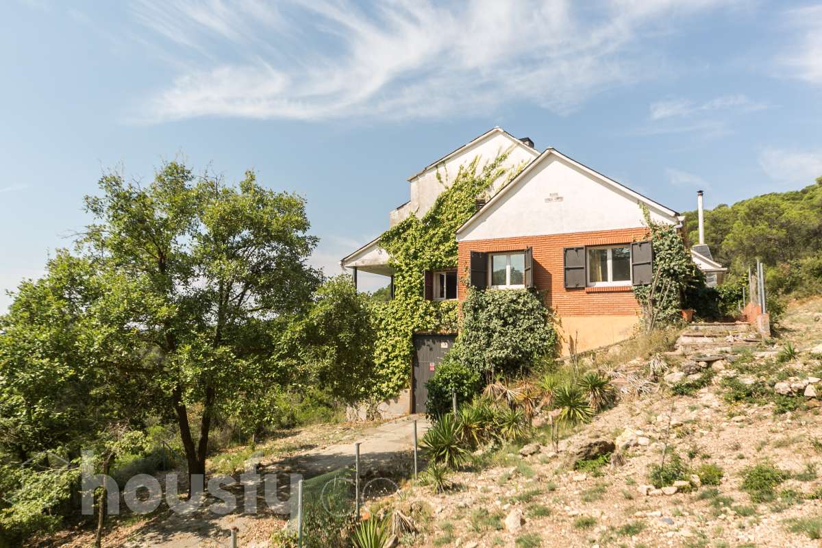 Perfecta casa en La Llacuna-31