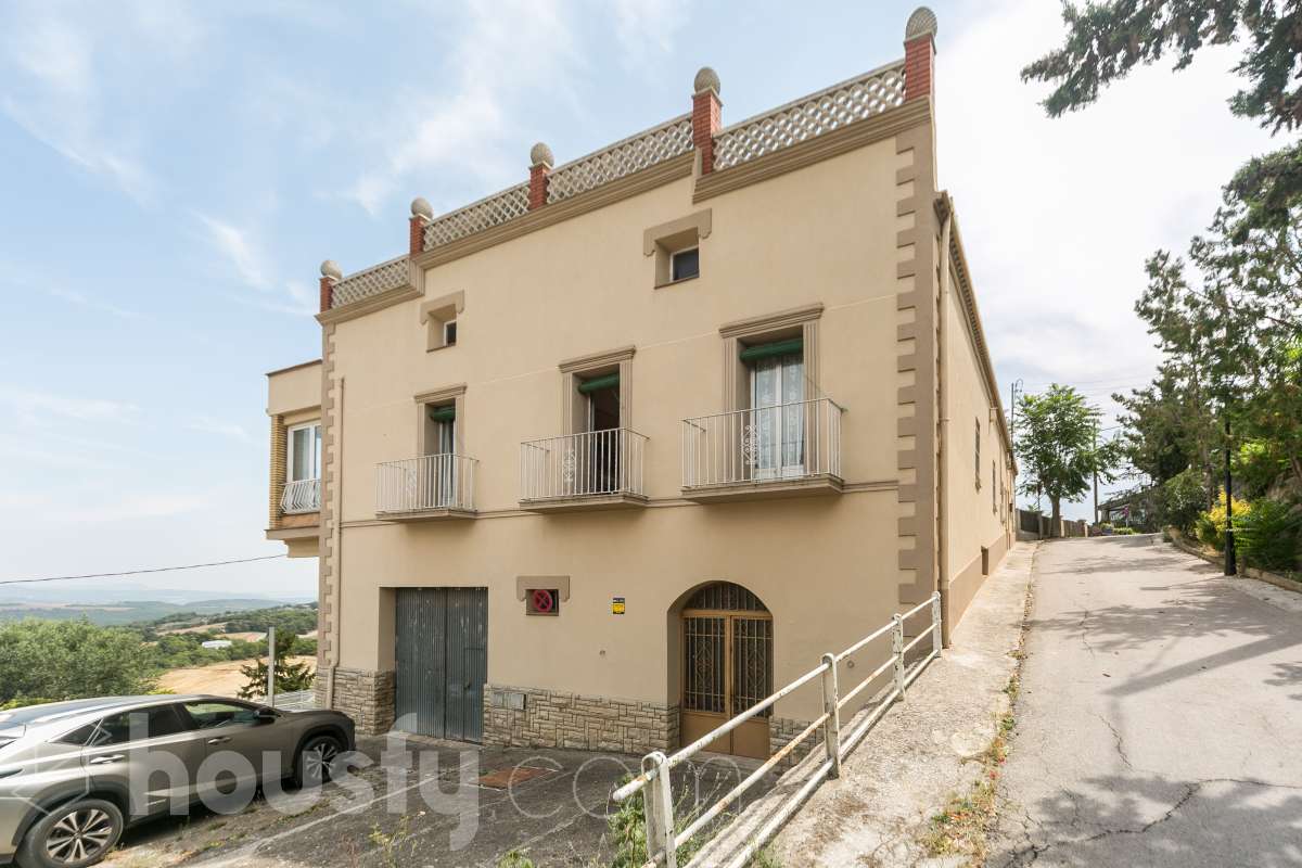 Admirable casa en Argençola-32
