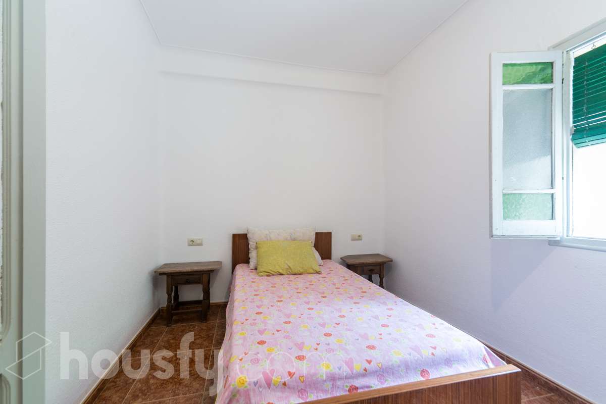 Admirable casa en Argençola-13
