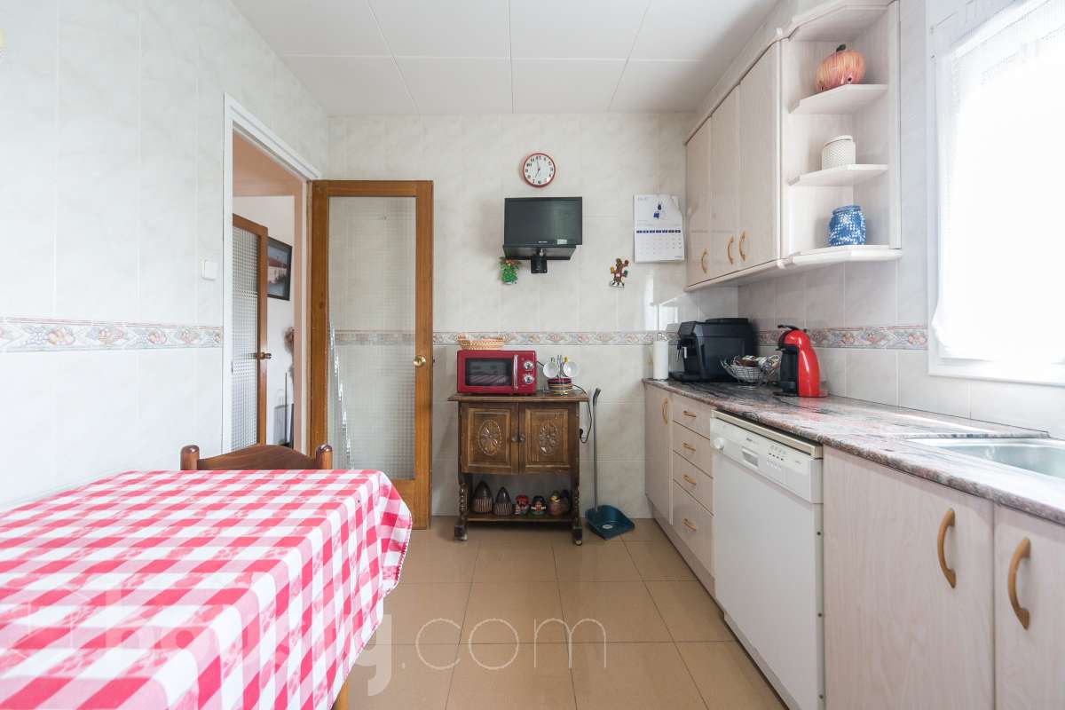 Admirable casa en Argençola-15