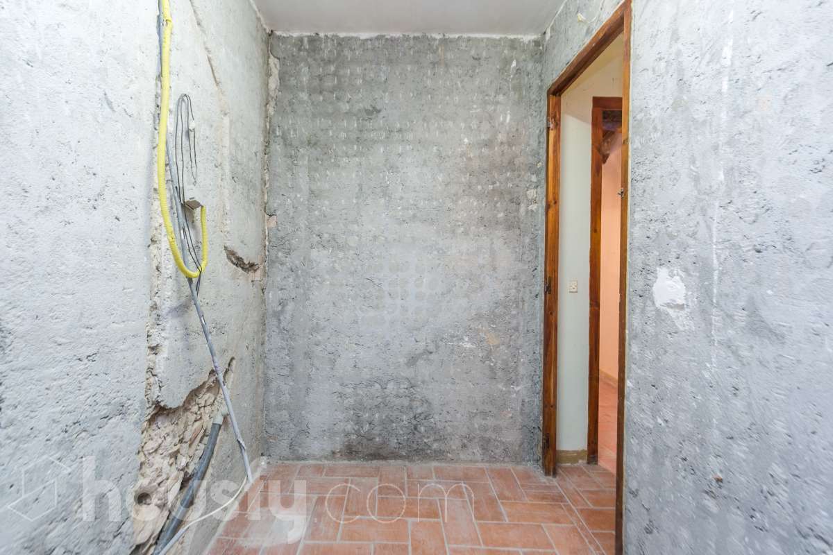 Casa 4 habitaciones con patio en Sant Marti de Tous-32
