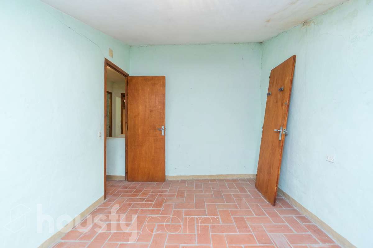 Casa 4 habitaciones con patio en Sant Marti de Tous-22