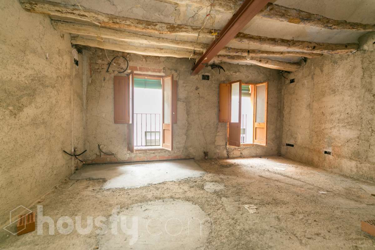 Casa 4 habitaciones con patio en Sant Marti de Tous-36