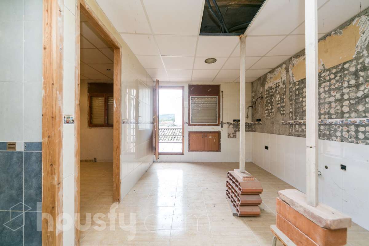 Casa 4 habitaciones con patio en Sant Marti de Tous-27