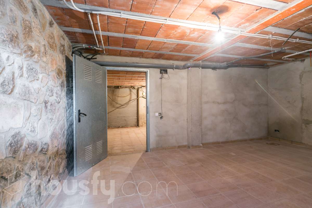 Casa 4 habitaciones con patio en Sant Marti de Tous-51