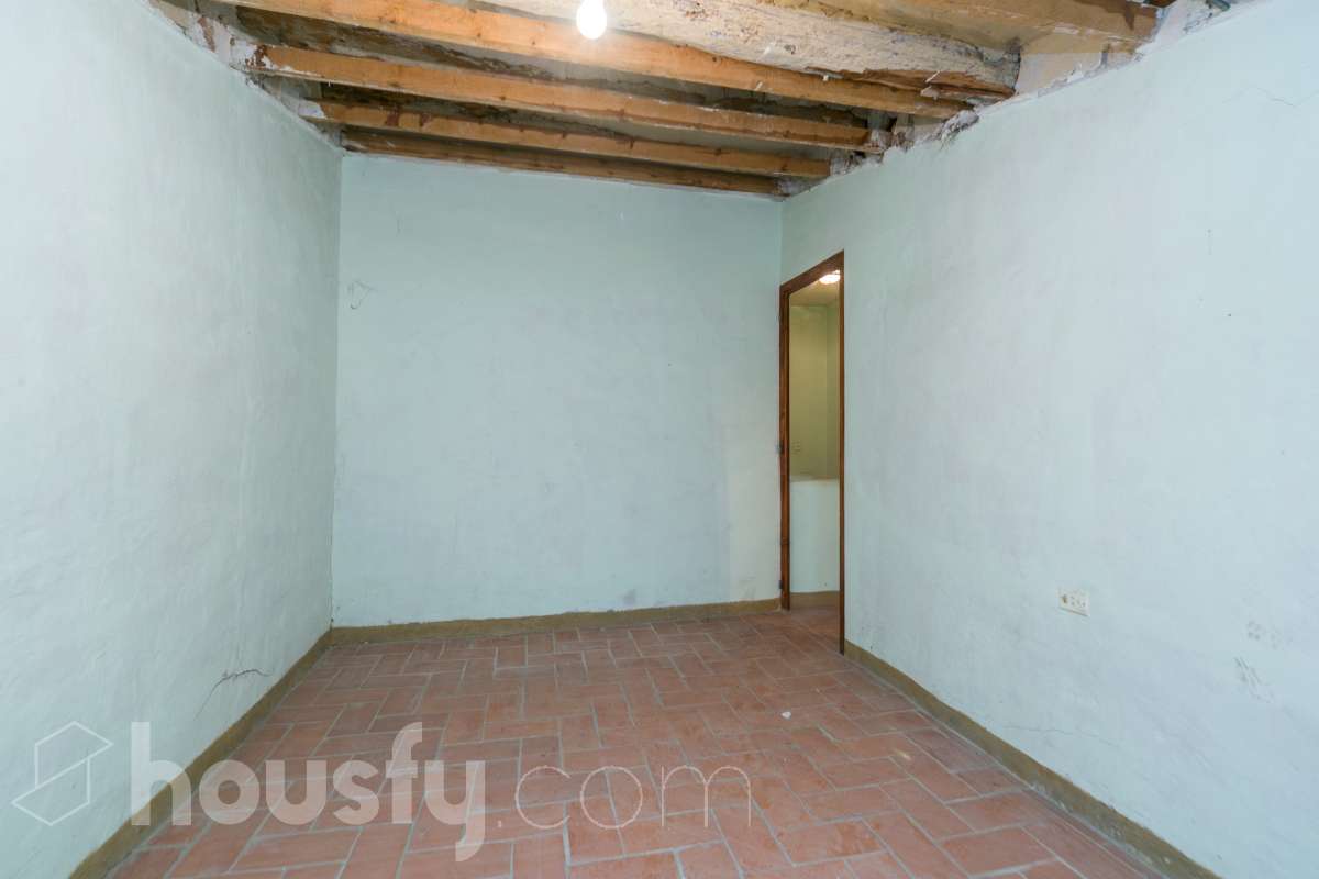 Casa 4 habitaciones con patio en Sant Marti de Tous-21