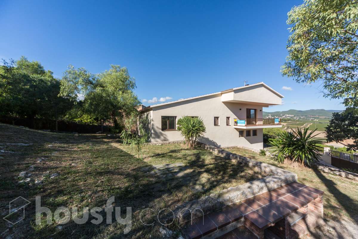 Genial casa en Sant Martí Sarroca-37