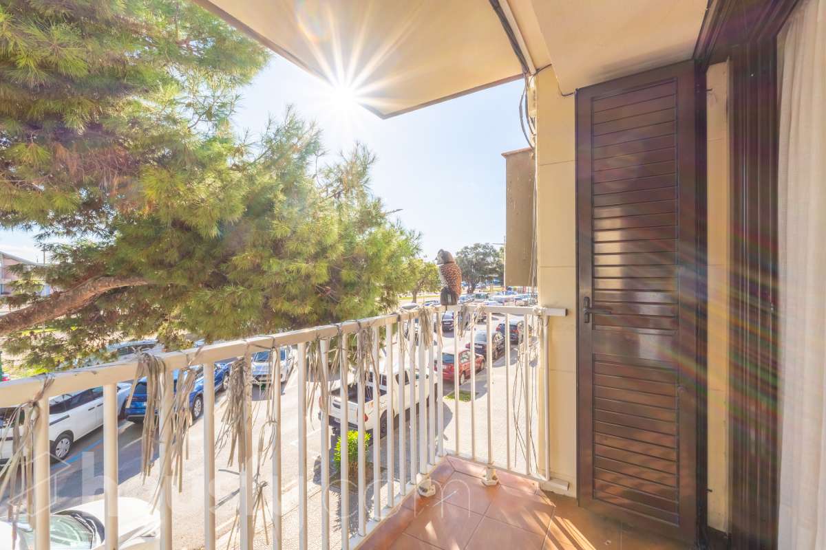 Àmplio piso en el Barrio  Marítimo de  Vilanova i la Geltrú-4