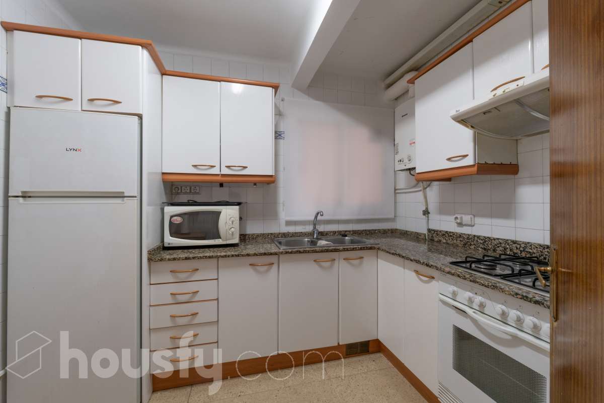 Àmplio piso en el Barrio  Marítimo de  Vilanova i la Geltrú-9