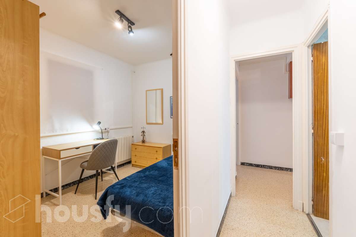 Àmplio piso en el Barrio  Marítimo de  Vilanova i la Geltrú-16
