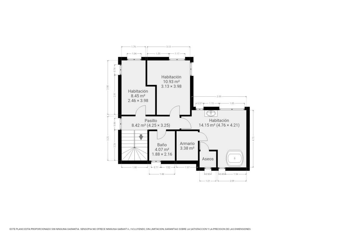 Housfy vende 🏡 amplia casa ubicada en Vallirana, la cuál consta de 272m2 (194m2 verificados con la Dirección General de Catastro y 78m2 actualmente en tramite de regularización documental). Construida en el año: 1992. Distribución de estancias -Salón-comedor -3 Baños -Cocina equipada -1 suite con bañera redonda y armario-vestidor -3 habitaciones dobles -2 habitaciones simples -3 baños (1 en suite) -biblioteca -sala de plancha -lavadero independiente con descalcificadora -concepto abierto a 3 niveles -porche cerrado -amplia sala polivalente ideal para bodega -barbacoa Características específicas -Cédula de habitabilidad -Trastero -Calefacción -Puerta blindada -Terraza -Jardín privado -1 Plaza de garaje Zona y entorno Respecto a la ubicación, se sitúa en Vallirana, municipio de Barcelona. Esta propiedad se encuentra cerca de transporte público, colegios, supermercados y farmacias. Aviso legal El precio de venta no incluye gastos de la compraventa como notaría, registro, impuestos, ni tampoco honorarios agencia. Esta publicación no es vinculante. Consulta siempre la nota simple con Housfy antes de formalizar la compraventa. Sobre nosotros Housfy es la plataforma integral de servicios inmobiliarios. Nuestra combinación de expertos y tecnología pone al alcance de todo el mundo servicios cómodos, claros y seguros. AICAT número: 7922. Nos encargamos de la gestión y asesoramiento de la compra. ¡Olvídate de todo! Hacemos los trámites por ti. Y, si además necesitas financiación, ponemos a tu disposición un bróker hipotecario para ayudarte a conseguir las mejores condiciones para tu perfil económico. ¿Quieres visitarla? Contacta con Housfy y agenda tu visita sin compromiso. Más información en: housfy.com En cumplimiento de la Ley 8/2026 en Cataluña, el certificado de presencia o ausencia de amianto se encuentra en proceso de tramitación.-64