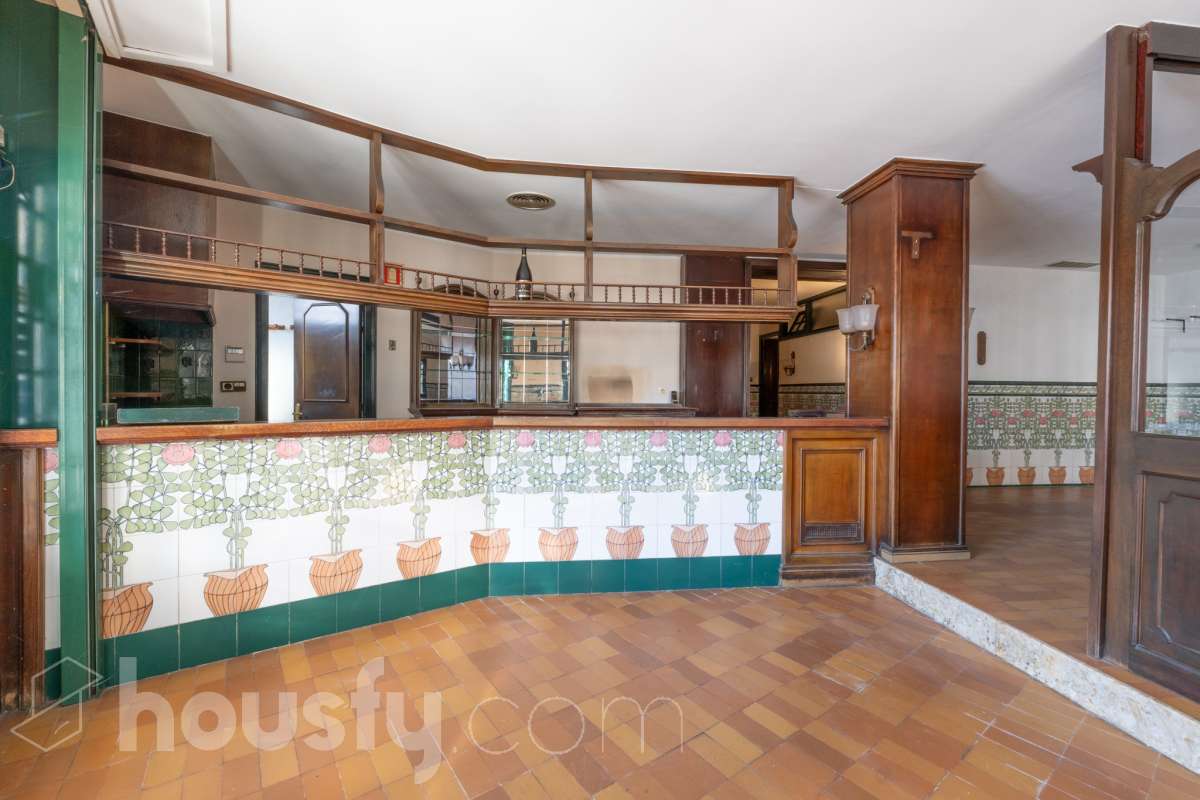 Fantástico Edificio en venta-41