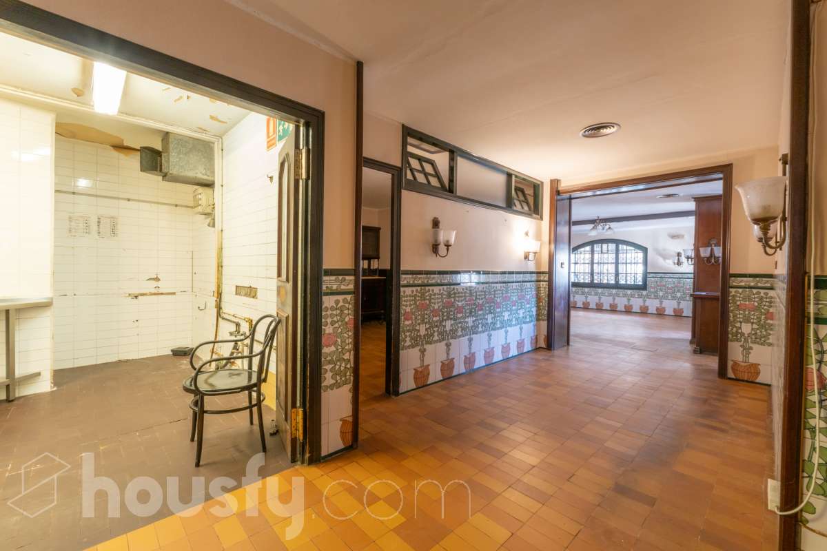 Fantástico Edificio en venta-46