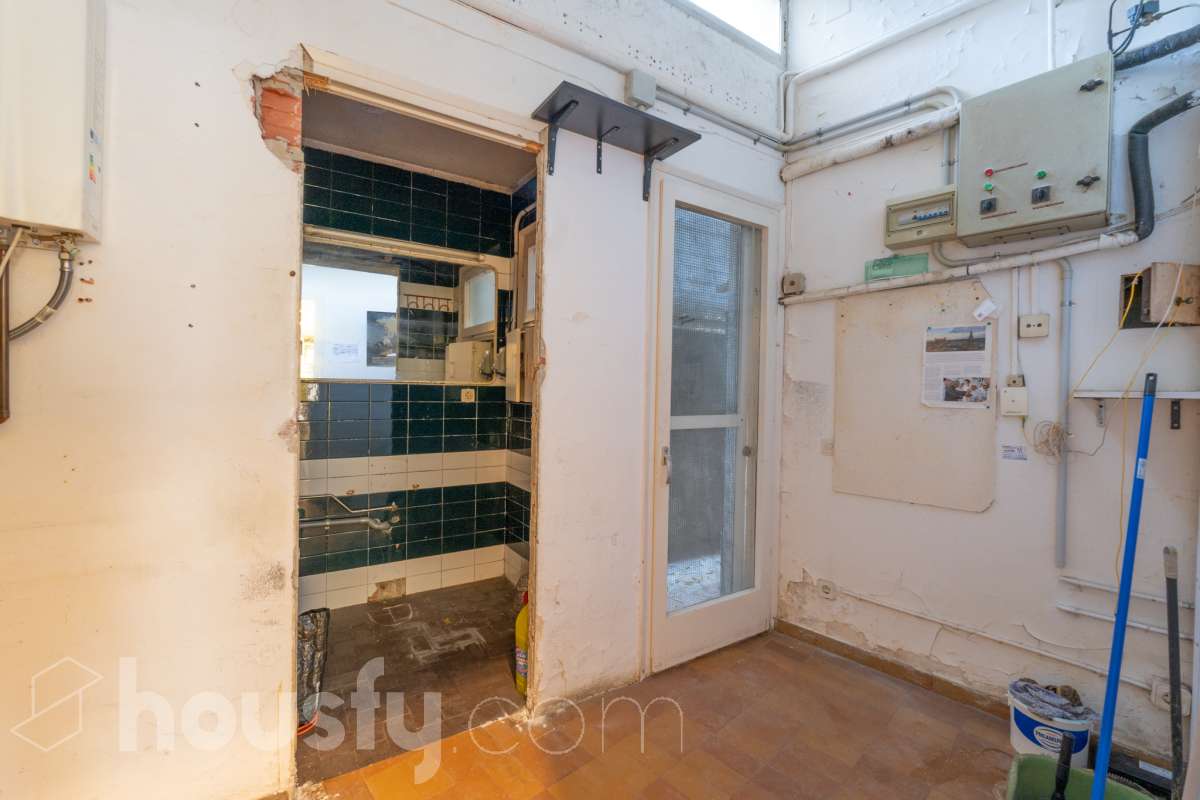 Fantástico Edificio en venta-53