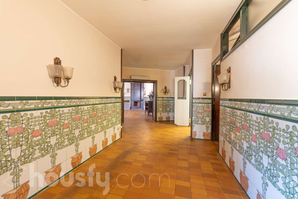 Fantástico Edificio en venta-43